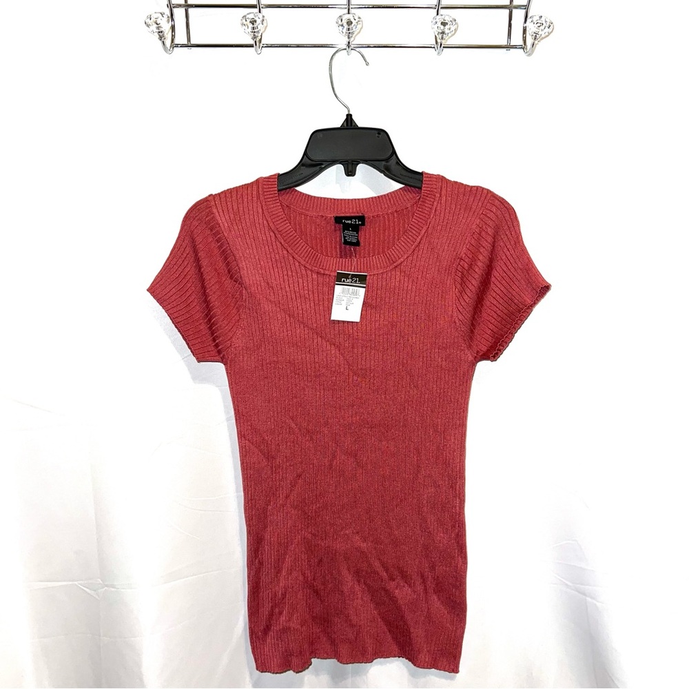 Dark Rose Blush Pink Ribbed Knit Short Sleeve Top